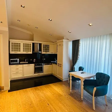 Aparthotel Onkel Rada 2*
