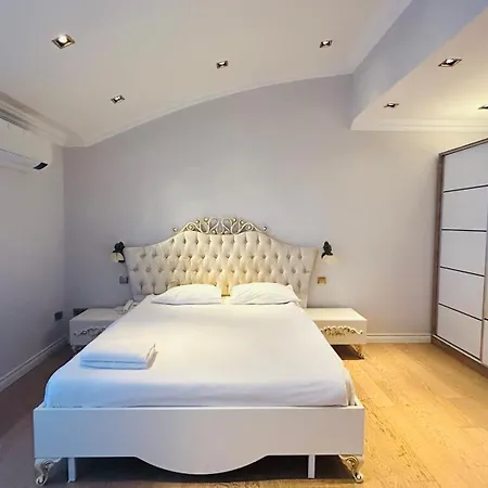Onkel Rada Aparthotel 2*